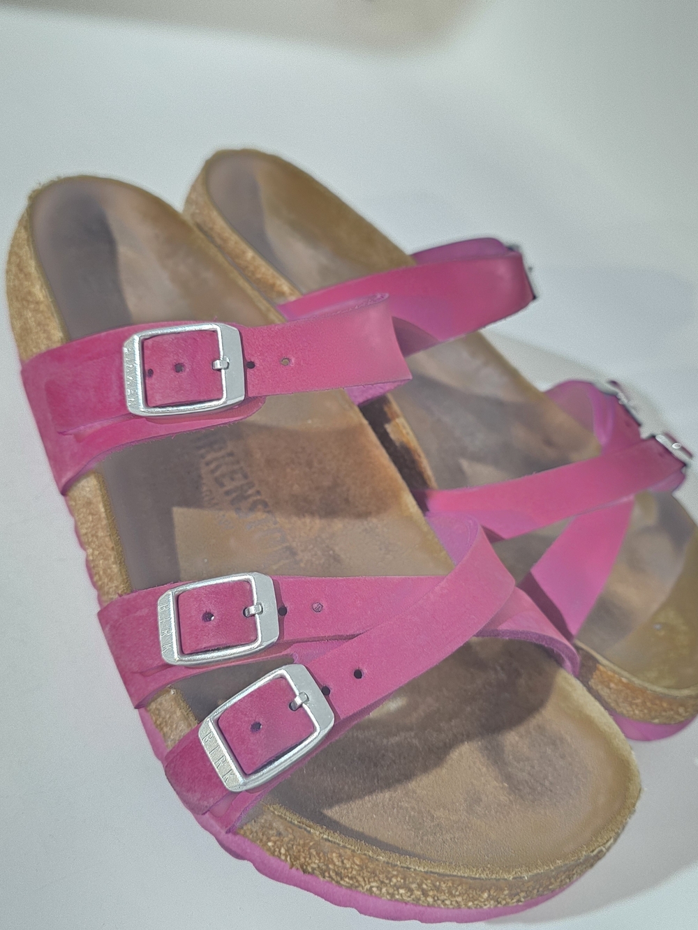 BIRKENSTOCK Franca Fuchsia Sandals Pink 38 Crisscross Straps Silver Buckles Soft